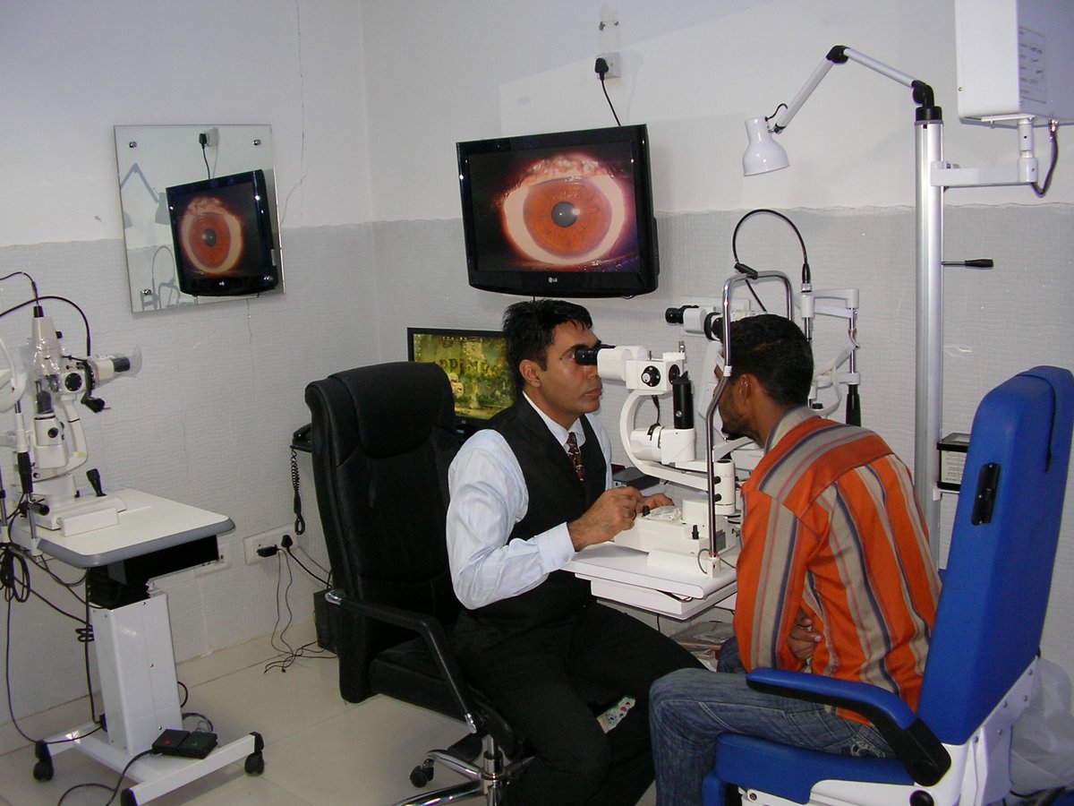 laser eye surgery reviews india
