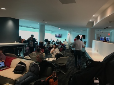 vip lounge miami airport review