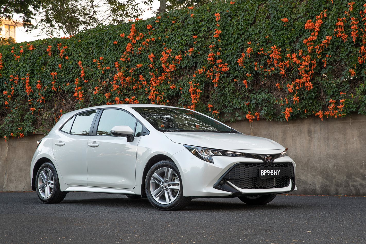 toyota corolla ascent sport 2014 review